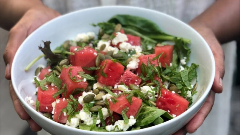 You are currently viewing Eat This Healthy Watermelon Salad All Summer Long